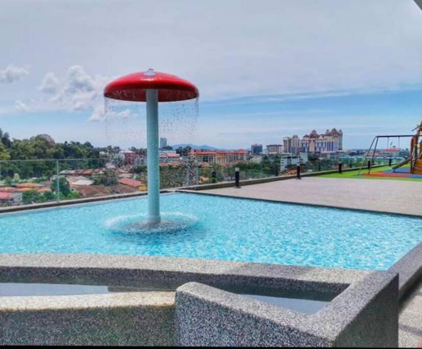 D'Medina @ Icon Residence Kuala Terengganu Luaran gambar