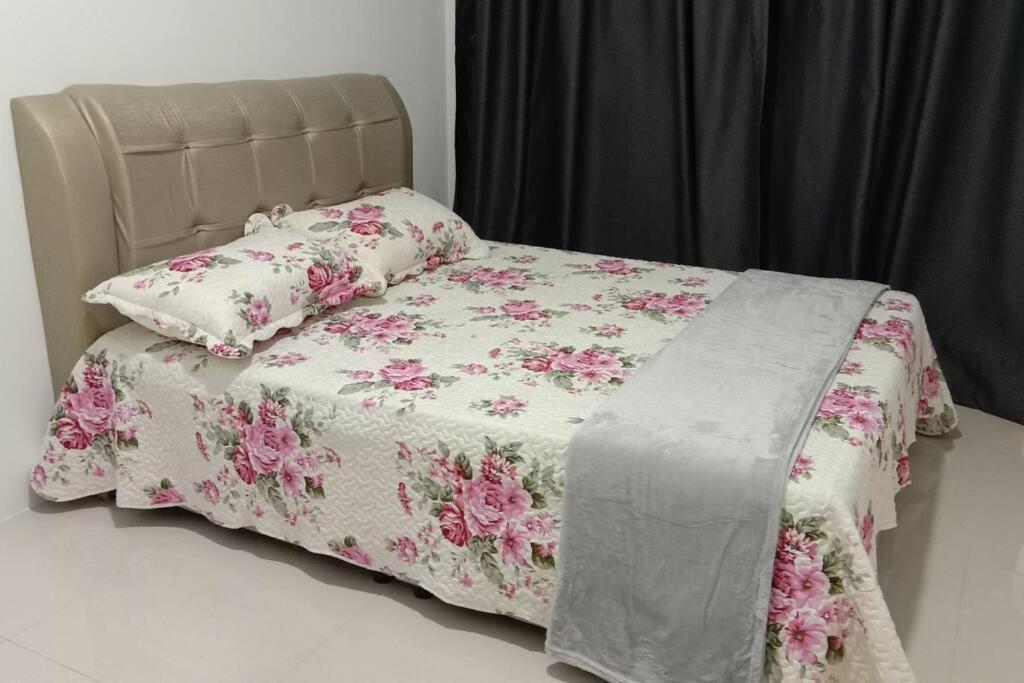 D'Medina @ Icon Residence Kuala Terengganu Luaran gambar