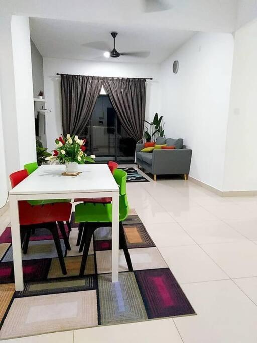 D'Medina @ Icon Residence Kuala Terengganu Luaran gambar